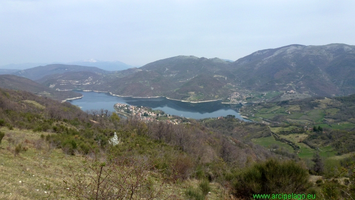 Lago del Turano