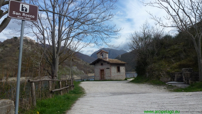 Lago del Turano