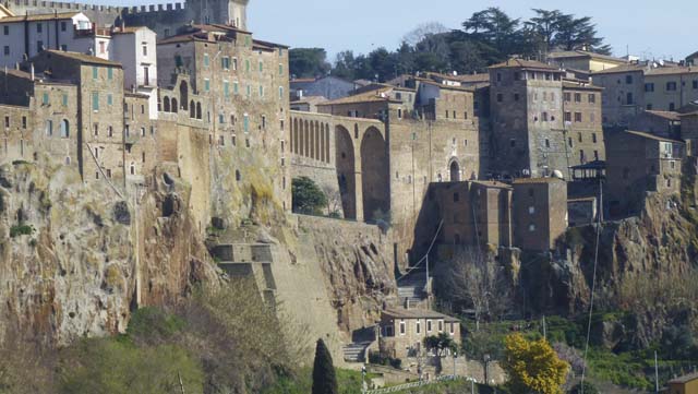 Pitigliano