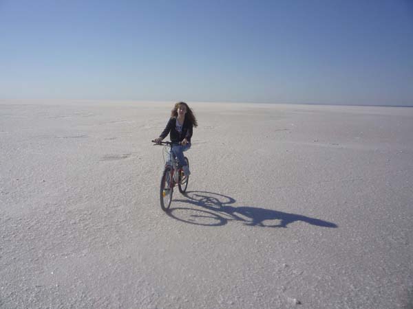 Chot El Jerid in mountain bike