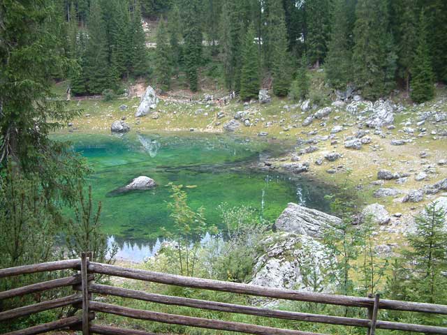 Dolomiti: Lago di Carezza